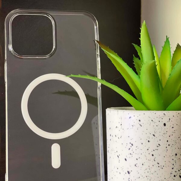 MagSafe Clear Magnetic Case for iPhone 13 Pro جراب شفاف