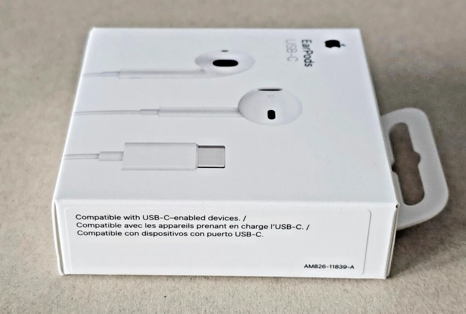 s-l960 (2) iPhone Type-C Wired Headphones - الصورة 3